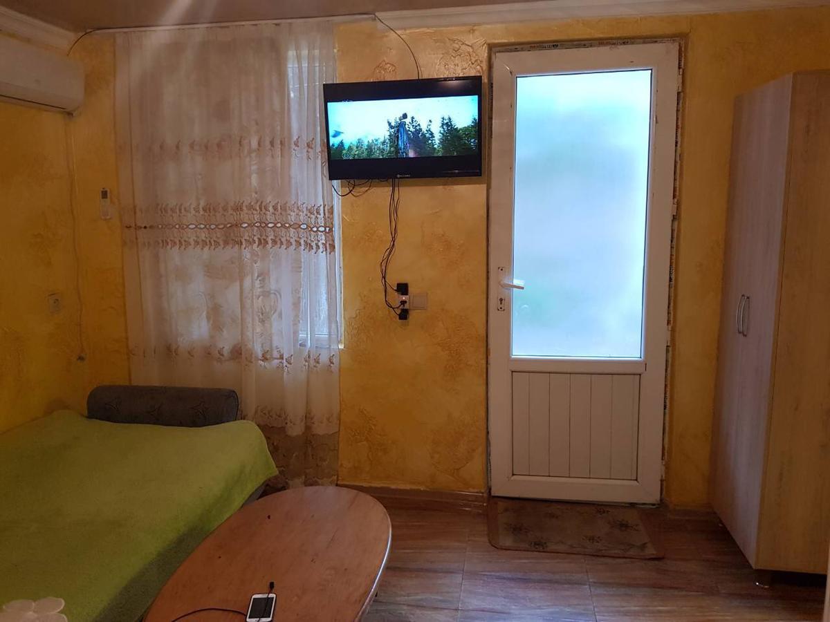 Guest House Saba Батуми Екстериор снимка